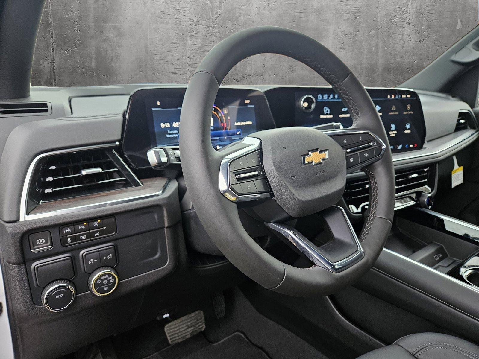 2025 Chevrolet Suburban Vehicle Photo in WACO, TX 76710-2592