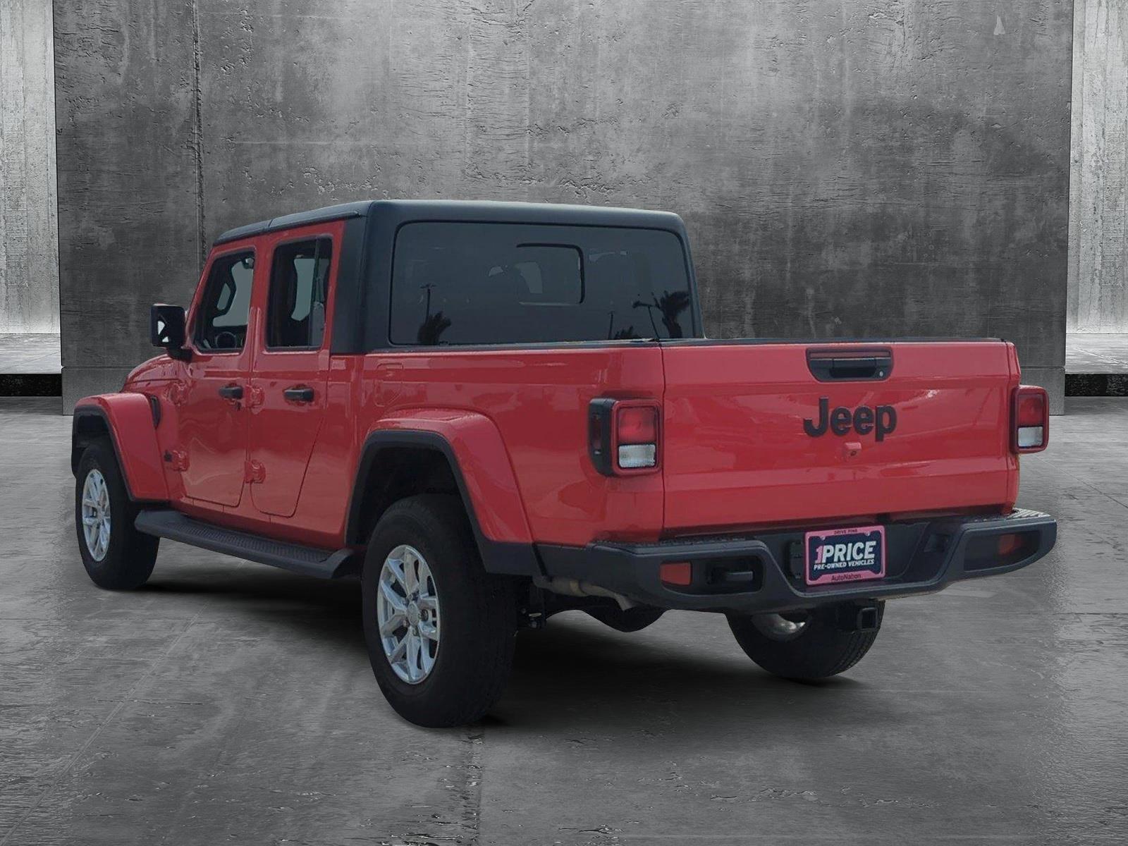 2023 Jeep Gladiator Vehicle Photo in Pembroke Pines, FL 33027