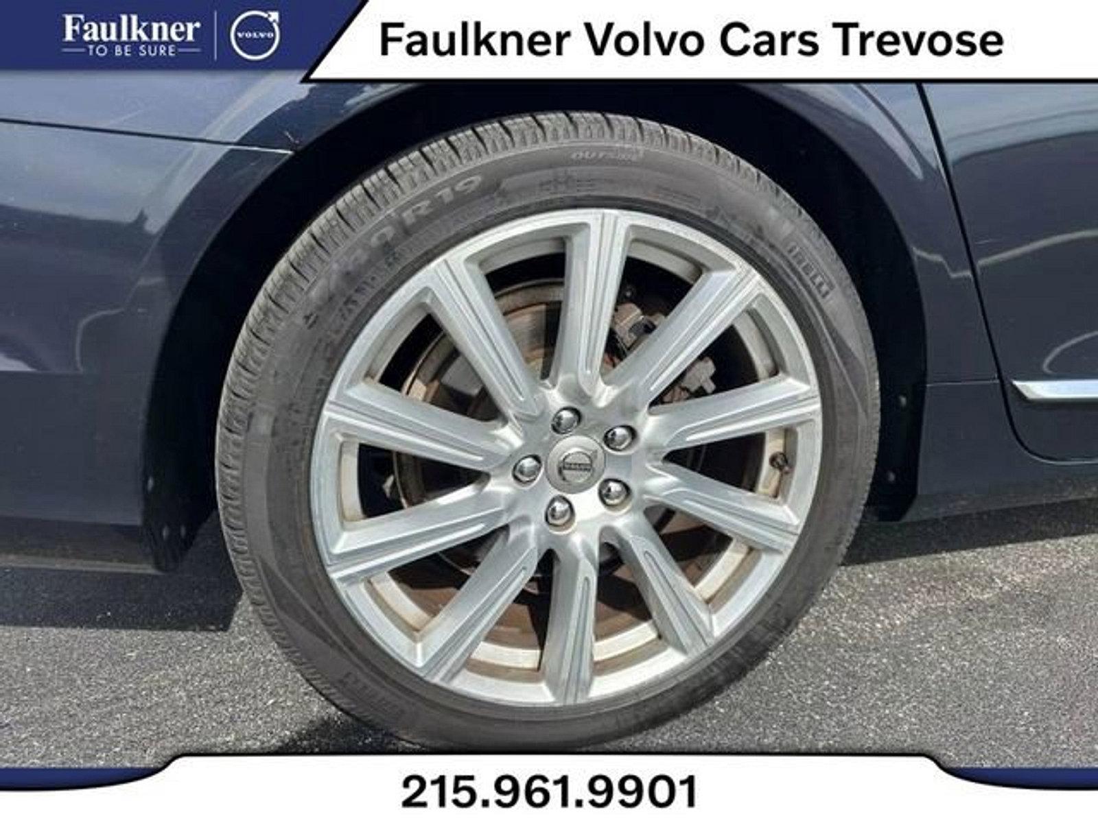 2017 Volvo S90 Vehicle Photo in Trevose, PA 19053