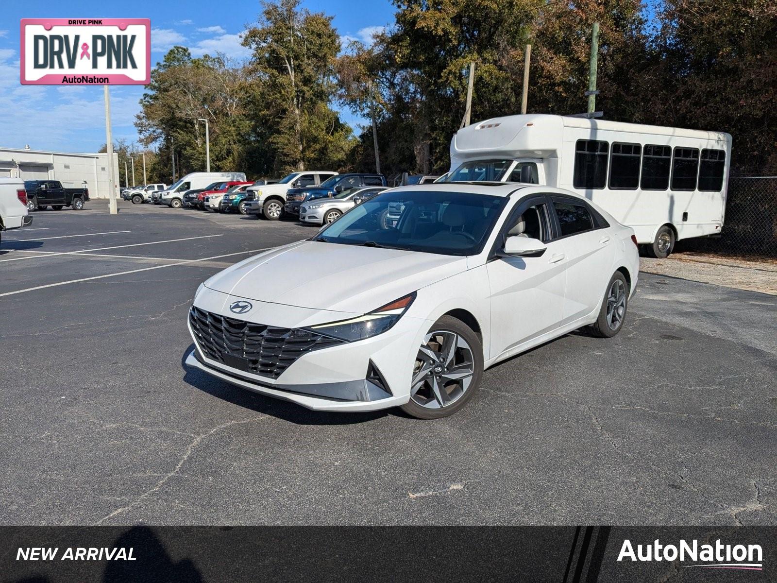 2022 Hyundai ELANTRA Vehicle Photo in Panama City, FL 32401