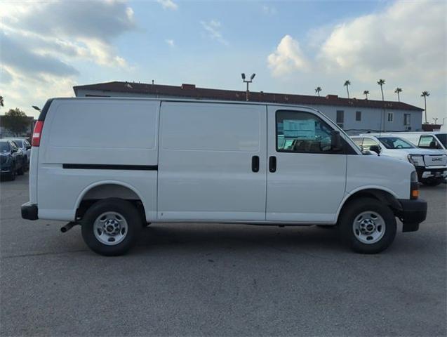 2025 GMC Savana Cargo 2500 Vehicle Photo in PASADENA, CA 91107-3803