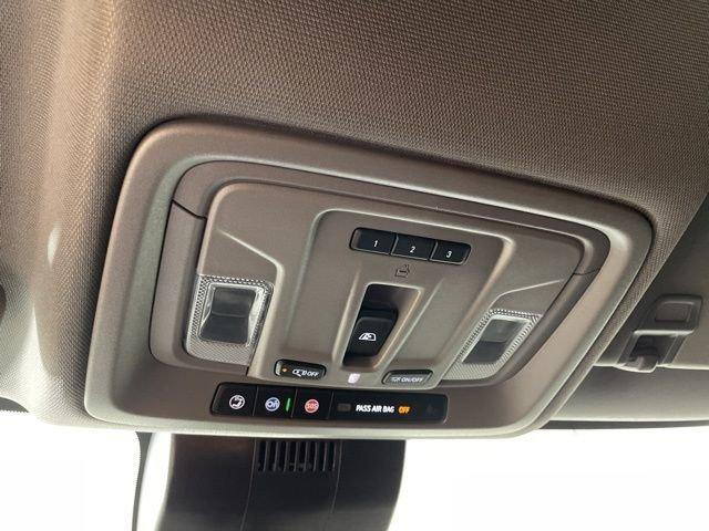 2024 Chevrolet Silverado 1500 Vehicle Photo in PHOENIX, AZ 85014-3381