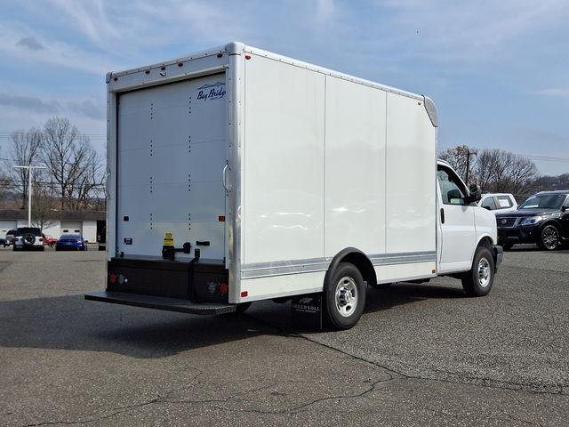 2024 Chevrolet Express Cutaway 3500 Vehicle Photo in DANBURY, CT 06810-5034