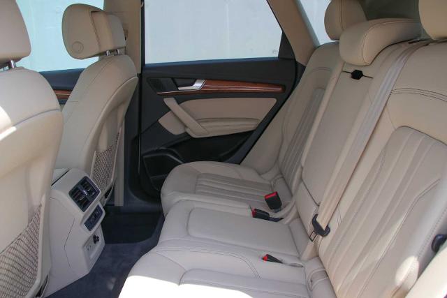 2023 Audi Q5 Vehicle Photo in SUGAR LAND, TX 77478