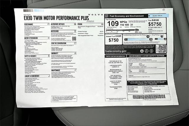 2025 Volvo EX30 Vehicle Photo in Grapevine, TX 76051