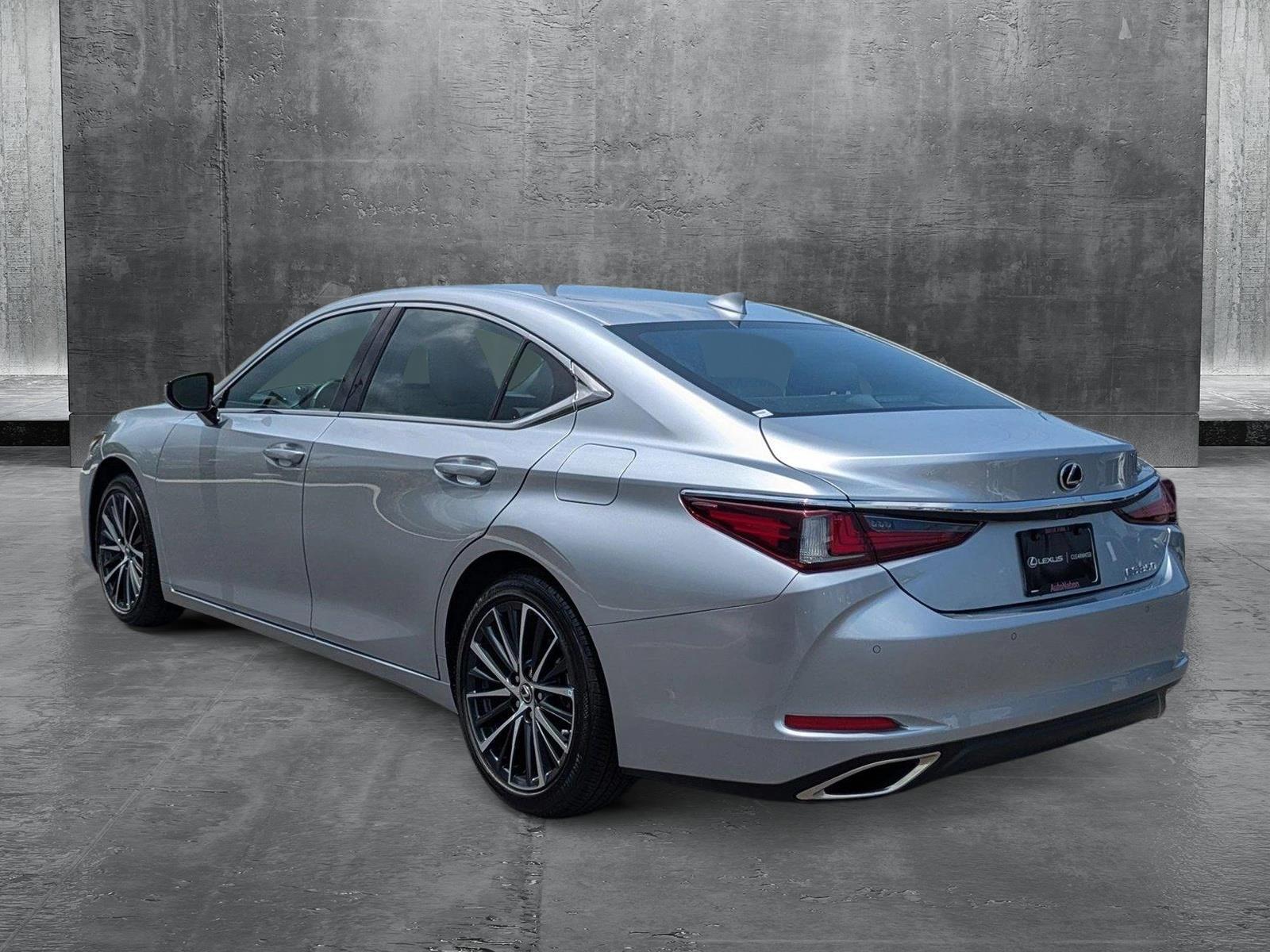 2024 Lexus ES 350 Vehicle Photo in Clearwater, FL 33761