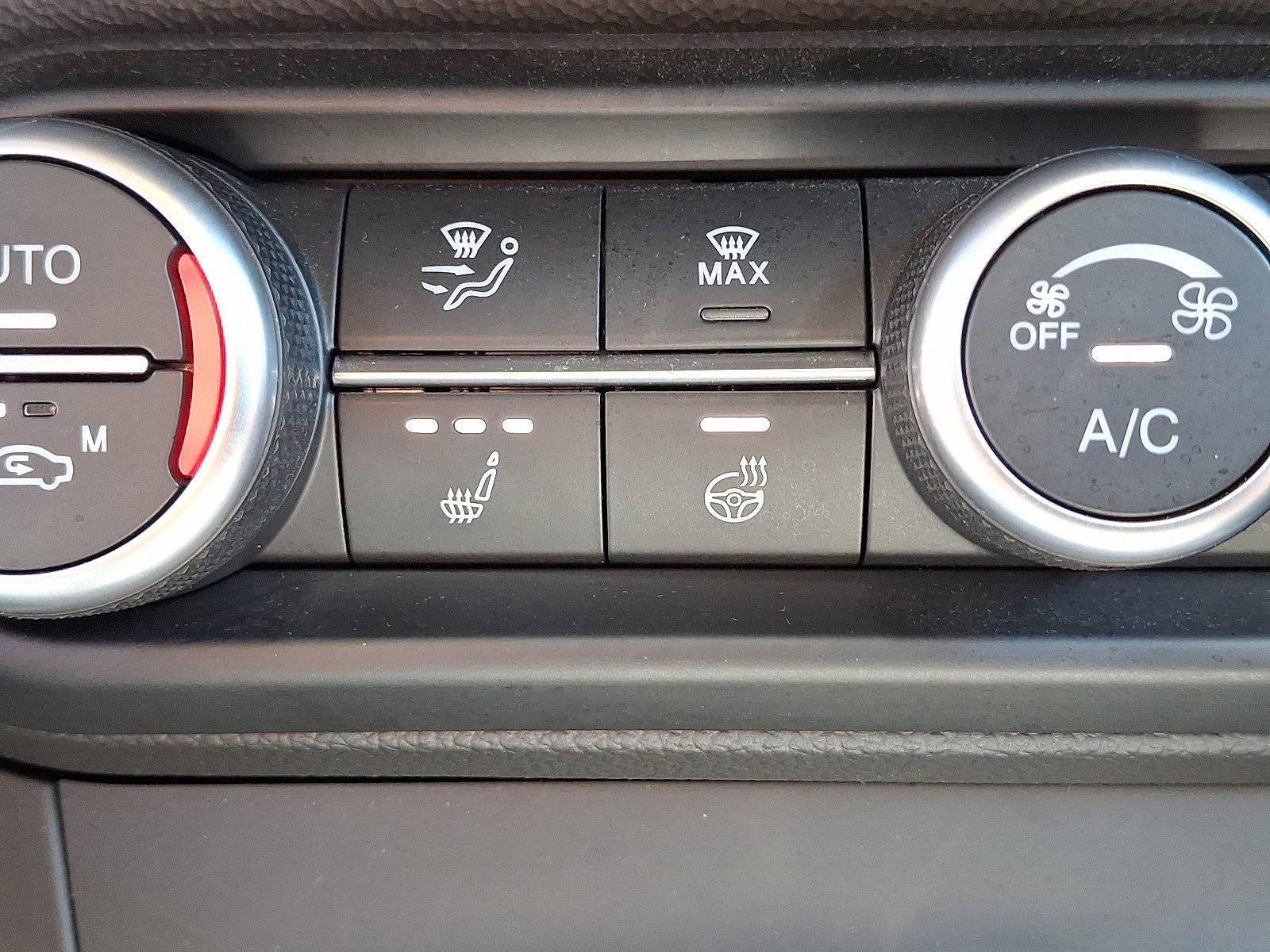 2021 Alfa Romeo Stelvio Vehicle Photo in Willow Grove, PA 19090