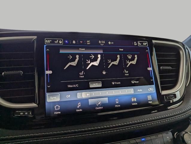2025 Chrysler Pacifica Vehicle Photo in Oshkosh, WI 54901