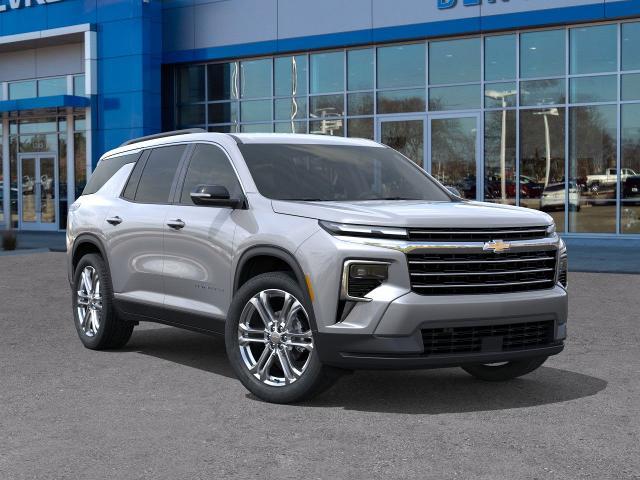 2025 Chevrolet Traverse Vehicle Photo in OSHKOSH, WI 54904-7811