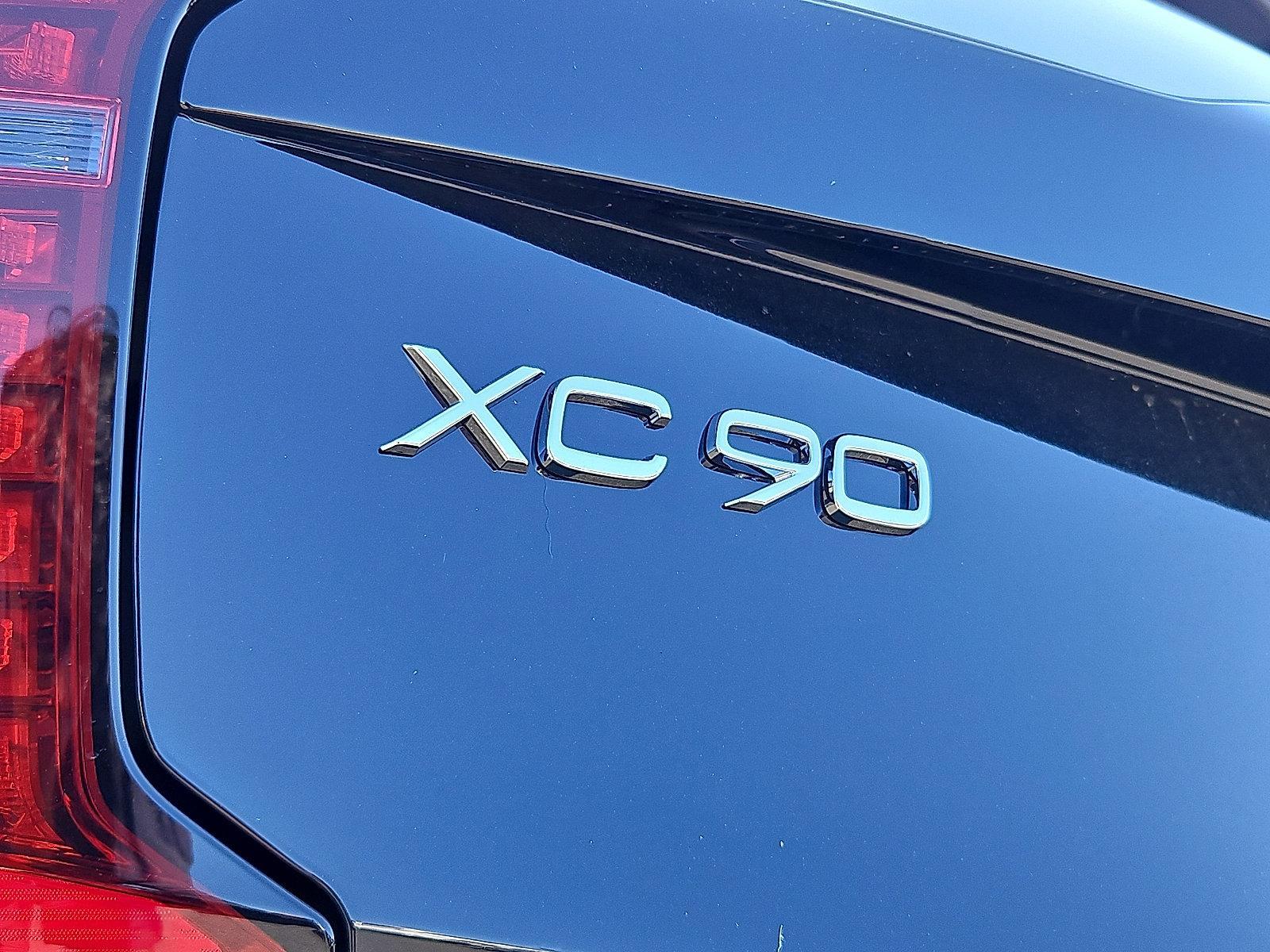 2026 Volvo XC90 Vehicle Photo in Trevose, PA 19053