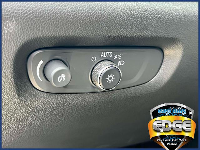 2023 Chevrolet Traverse Vehicle Photo in Roslyn, NY 11576