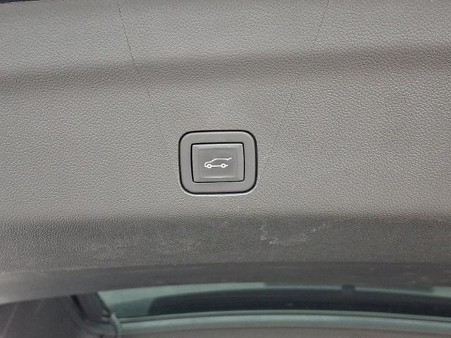 2023 GMC Yukon Vehicle Photo in HARRISBURG, PA 17111-1033