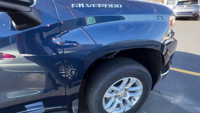 2022 Chevrolet Silverado 1500 Vehicle Photo in MASSENA, NY 13662-2255