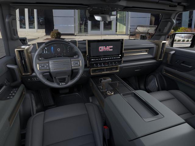 2024 GMC HUMMER EV Pickup Vehicle Photo in DANBURY, CT 06810-5034