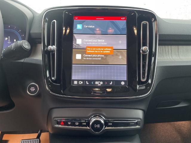2025 Volvo XC40 Vehicle Photo in Grapevine, TX 76051