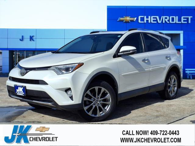 2018 Toyota RAV4 Vehicle Photo in NEDERLAND, TX 77627-8017