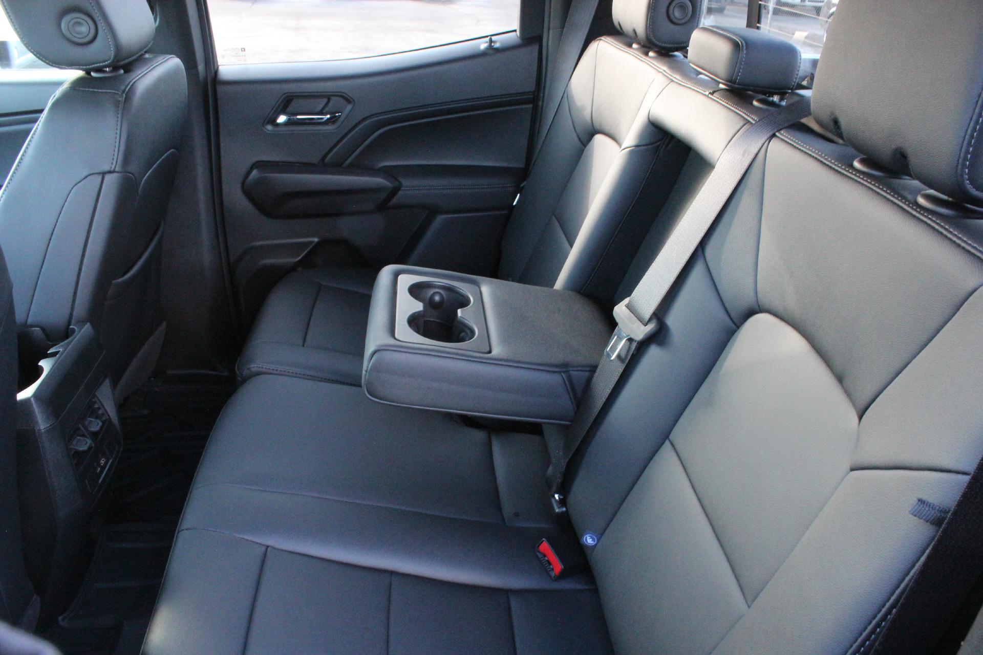 2025 GMC Canyon Vehicle Photo in AURORA, CO 80012-4011
