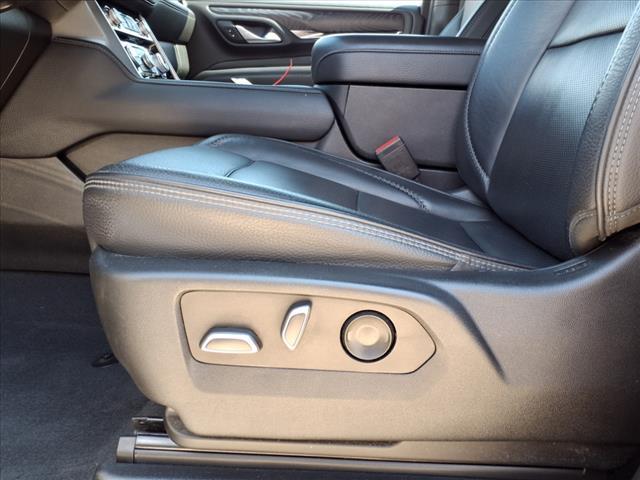 2022 GMC Yukon XL Vehicle Photo in TAMPA, FL 33612-3404
