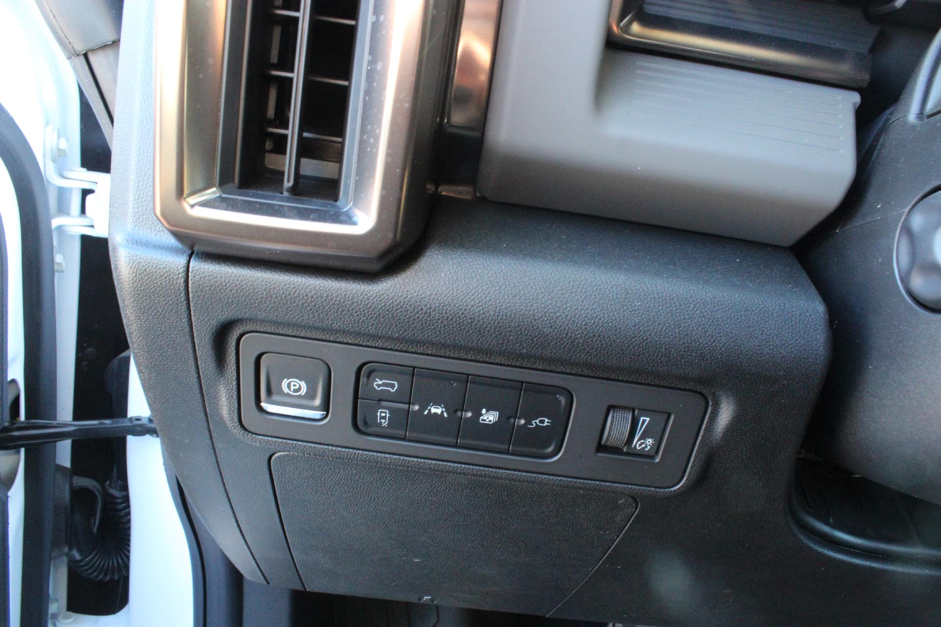 2025 GMC HUMMER EV SUV Vehicle Photo in AURORA, CO 80012-4011