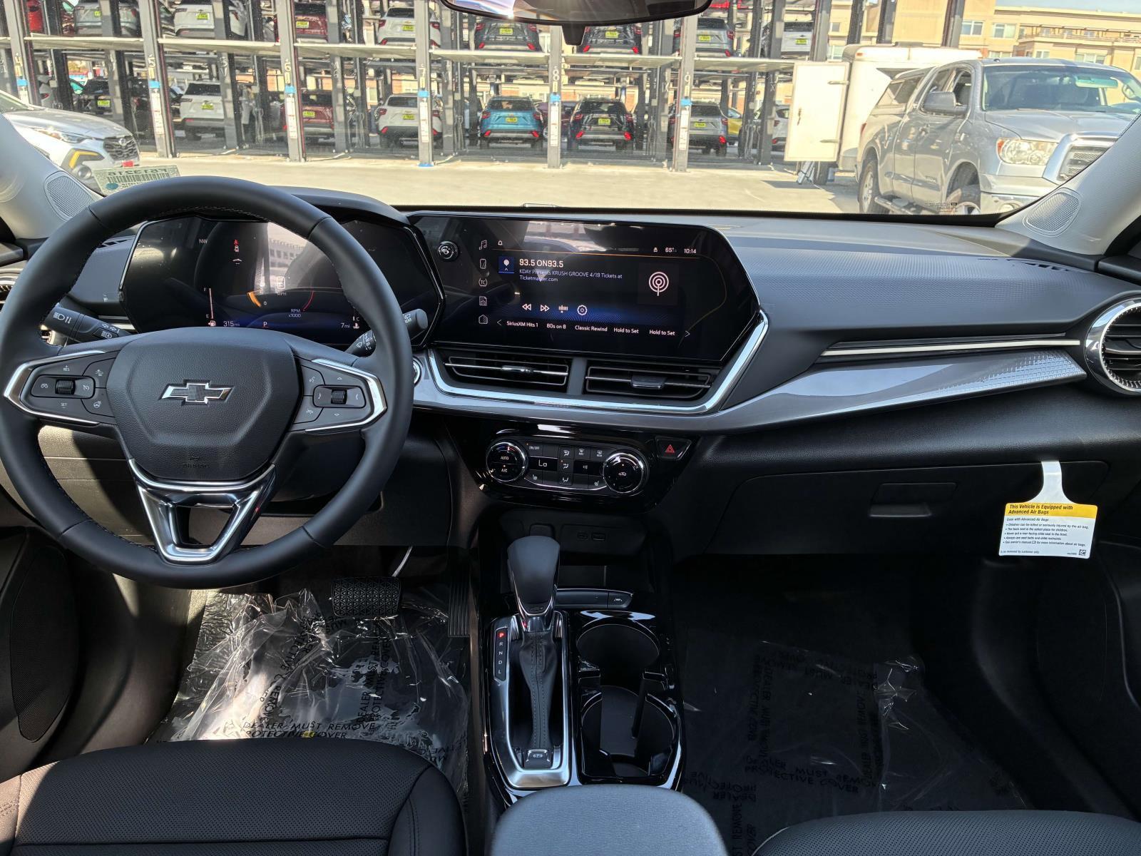 2025 Chevrolet Trax Vehicle Photo in LOS ANGELES, CA 90007-3794