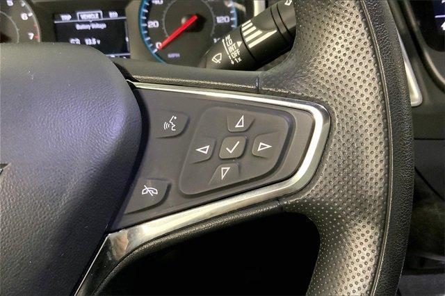 2020 Chevrolet Malibu Vehicle Photo in INDEPENDENCE, MO 64055-1377