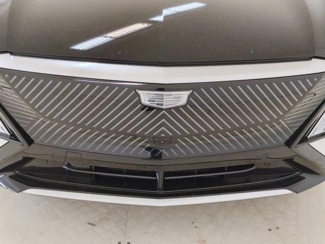 2025 Cadillac LYRIQ Vehicle Photo in PINEVILLE, NC 28134-8495