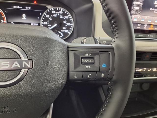 2025 Nissan Rogue Vehicle Photo in Oshkosh, WI 54904