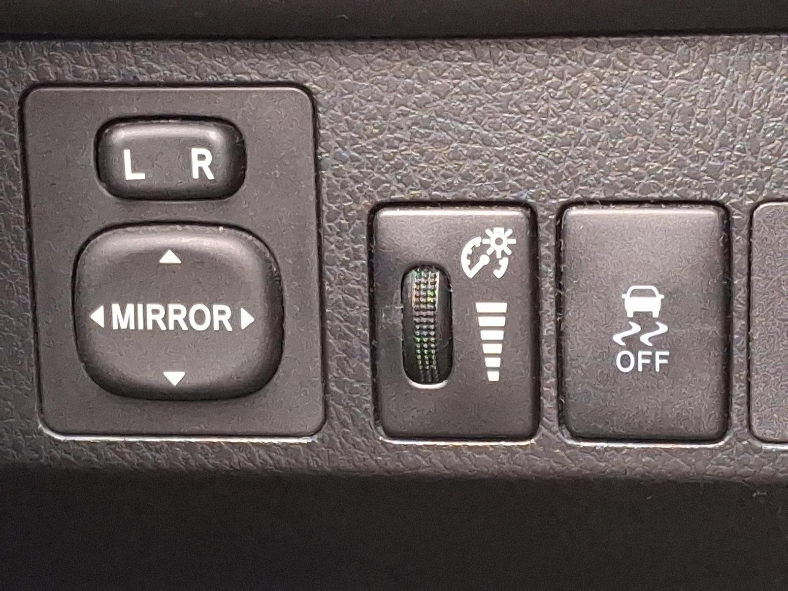 2015 Toyota RAV4 Vehicle Photo in BETHLEHEM, PA 18017