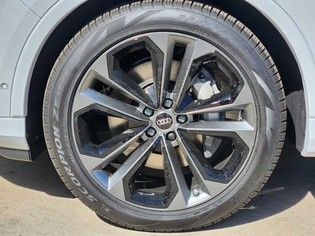 2025 Audi Q7 Vehicle Photo in MCKINNEY, TX 75070