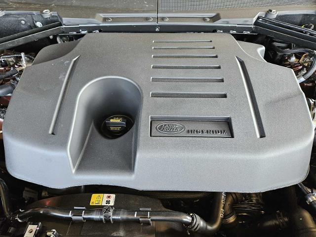 2025 Defender Vehicle Photo in AUSTIN, TX 78717