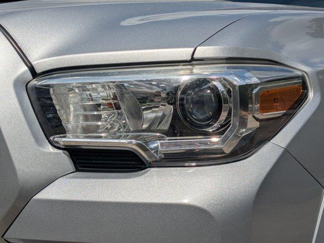 2019 Toyota Tacoma 2WD Vehicle Photo in BRUNSWICK, GA 31525-1881