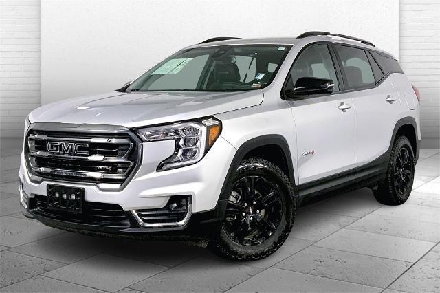 2022 GMC Terrain Vehicle Photo in Lees Summit, MO 64086