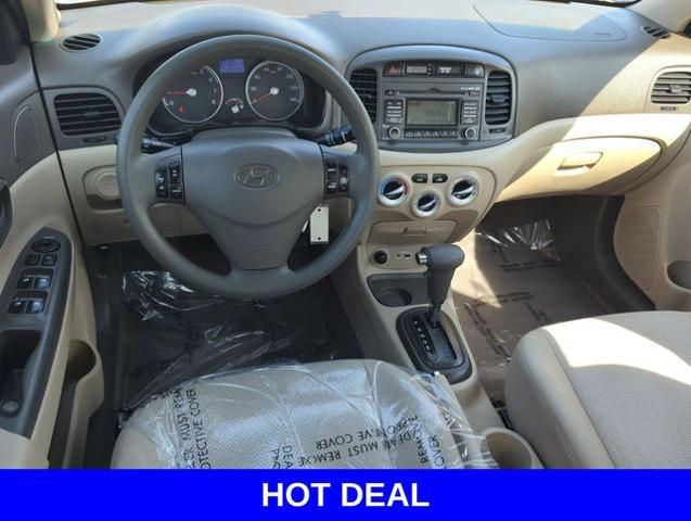 2011 Hyundai ACCENT Vehicle Photo in Merrillville, IN 46410
