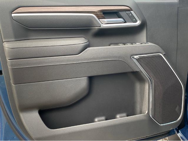 2025 Chevrolet Silverado 2500 HD Vehicle Photo in BEAUFORT, SC 29906-4218