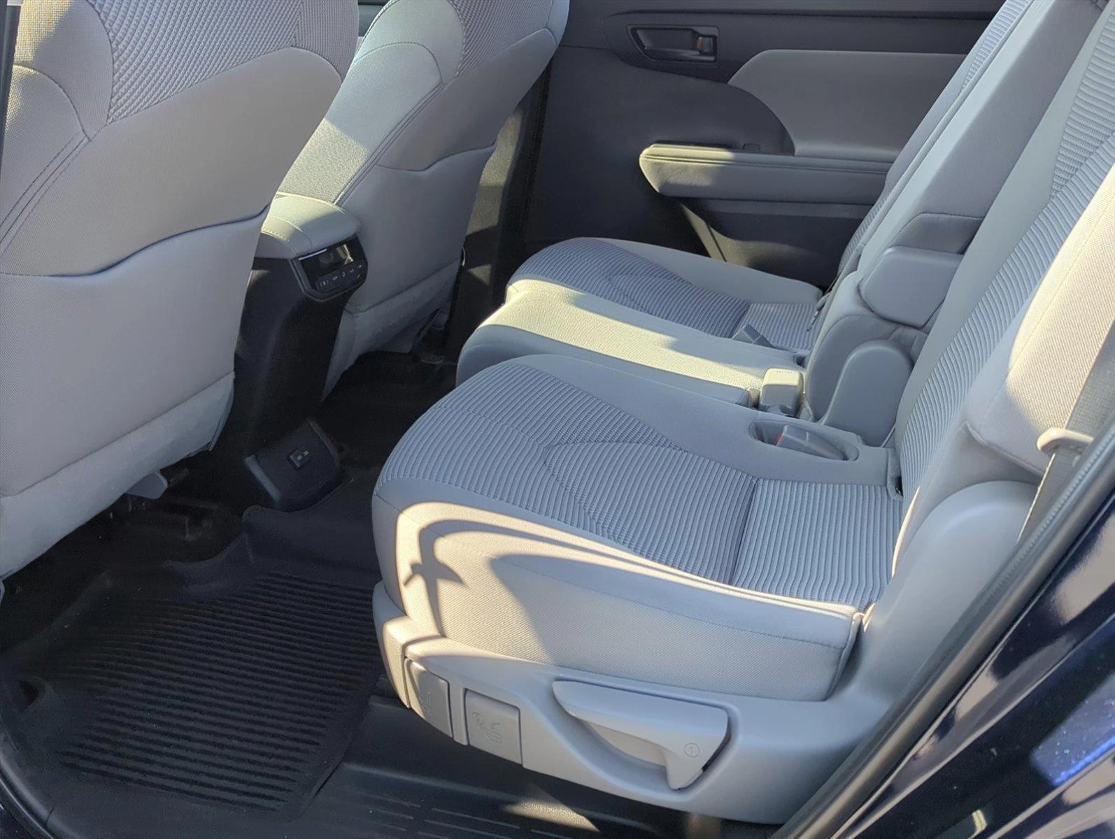 2022 Toyota Highlander Vehicle Photo in Ft. Myers, FL 33907
