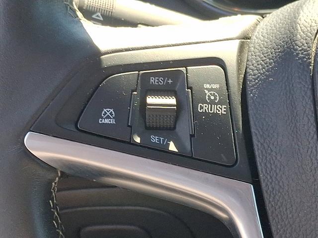 2021 Buick Encore Vehicle Photo in TREVOSE, PA 19053-4984