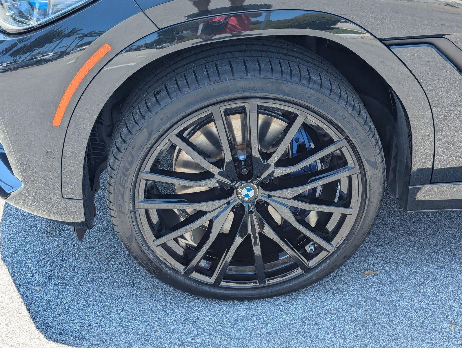 2022 BMW X6 M50i Vehicle Photo in Delray Beach, FL 33444