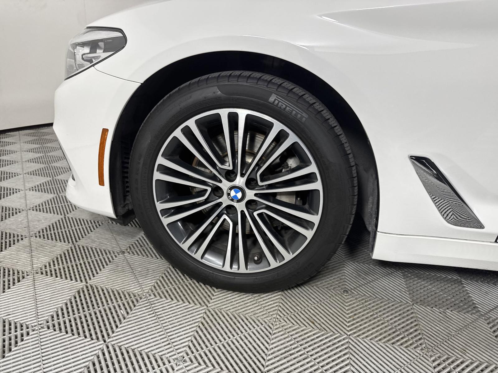 2018 BMW 5 Series Vehicle Photo in GEORGETOWN, TX 78626-7508