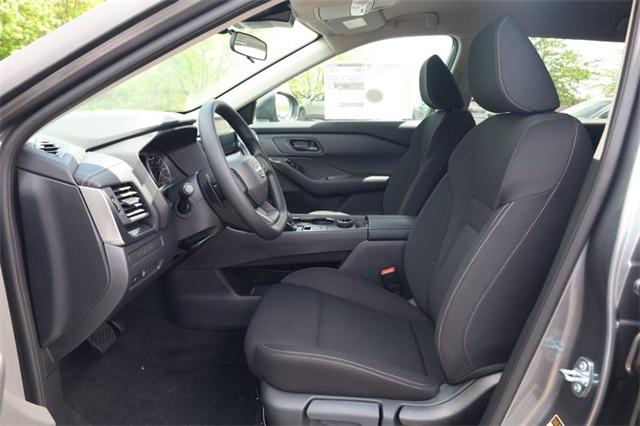 2025 Nissan Rogue Vehicle Photo in Hazelwood, MO 63042