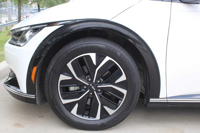 2022 Kia EV6 Vehicle Photo in HOUSTON, TX 77090