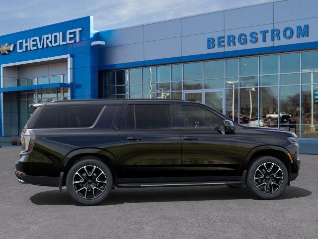 2025 Chevrolet Suburban Vehicle Photo in OSHKOSH, WI 54904-7811