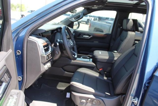 2025 GMC Yukon Vehicle Photo in Greenville, TX 75402