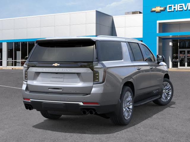 2025 Chevrolet Suburban Vehicle Photo in MOON TOWNSHIP, PA 15108-2571