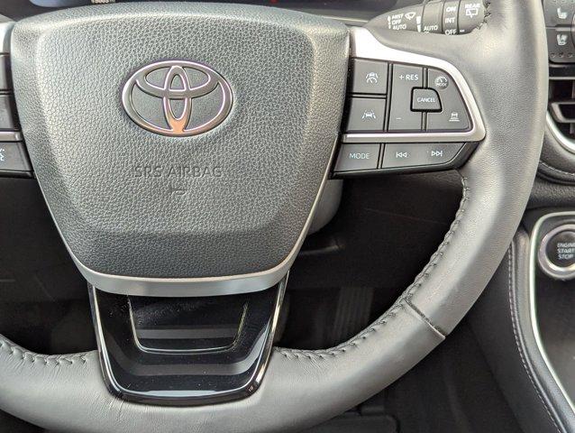 2024 Toyota Grand Highlander Vehicle Photo in San Antonio, TX 78230