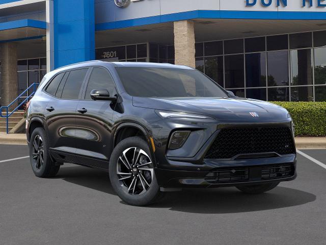 2025 Buick Enclave Vehicle Photo in GEORGETOWN, TX 78626-7508