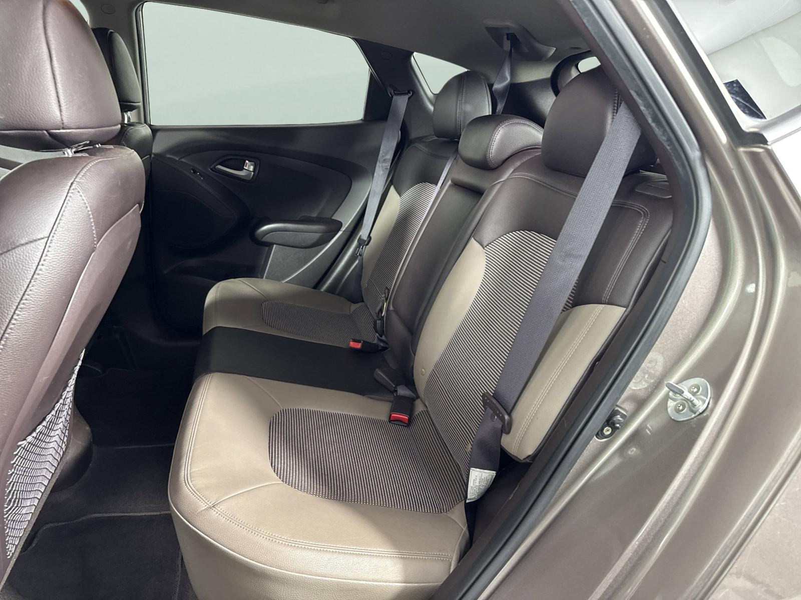 2012 Hyundai Tucson Vehicle Photo in GEORGETOWN, TX 78626-7508