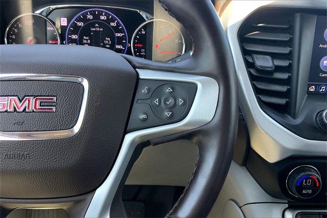 2023 GMC Acadia Vehicle Photo in TOPEKA, KS 66609-0000