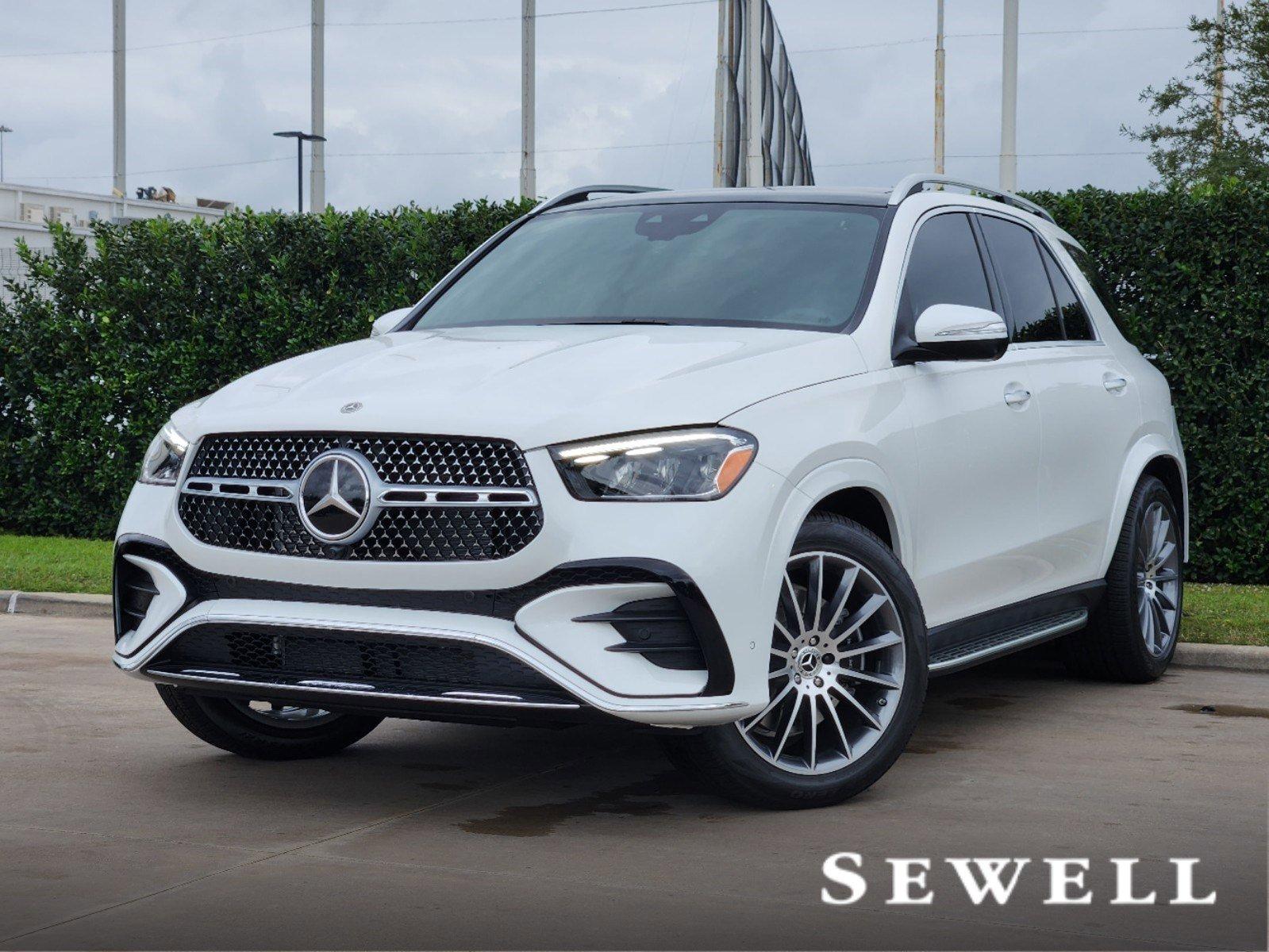 2025 Mercedes-Benz GLE Vehicle Photo in HOUSTON, TX 77079