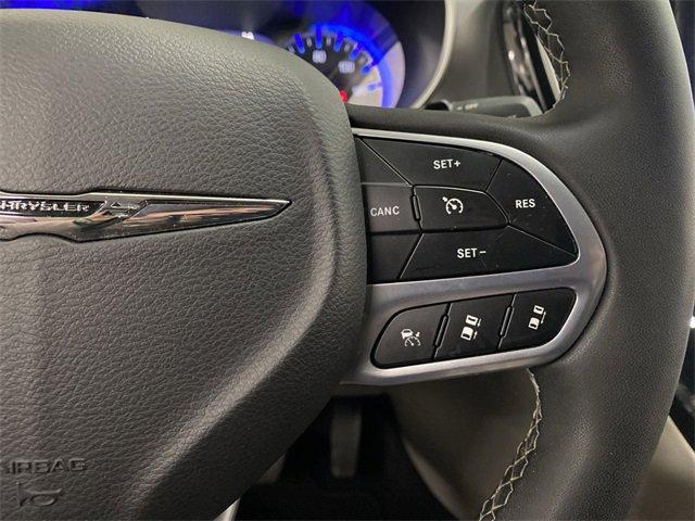 2023 Chrysler Pacifica Vehicle Photo in PORTLAND, OR 97225-3518