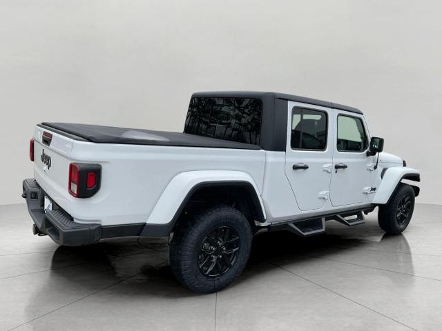 2022 Jeep Gladiator Vehicle Photo in Kaukauna, WI 54130